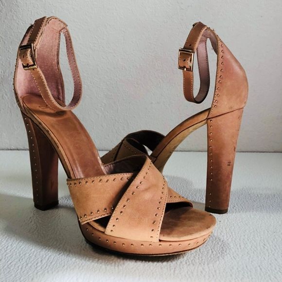 Joie tan platform heels - Picture 2 of 8